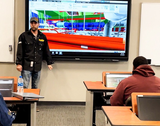 Instructor Teaches BIM Class
